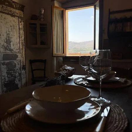 La Corte Dei Gelsomini *